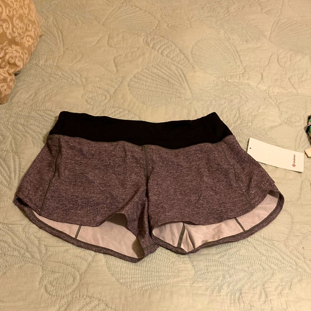 New Lululemon shorts pet and smoke free